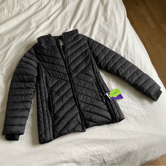 NWT Packable Jacket - Picture 1 of 7